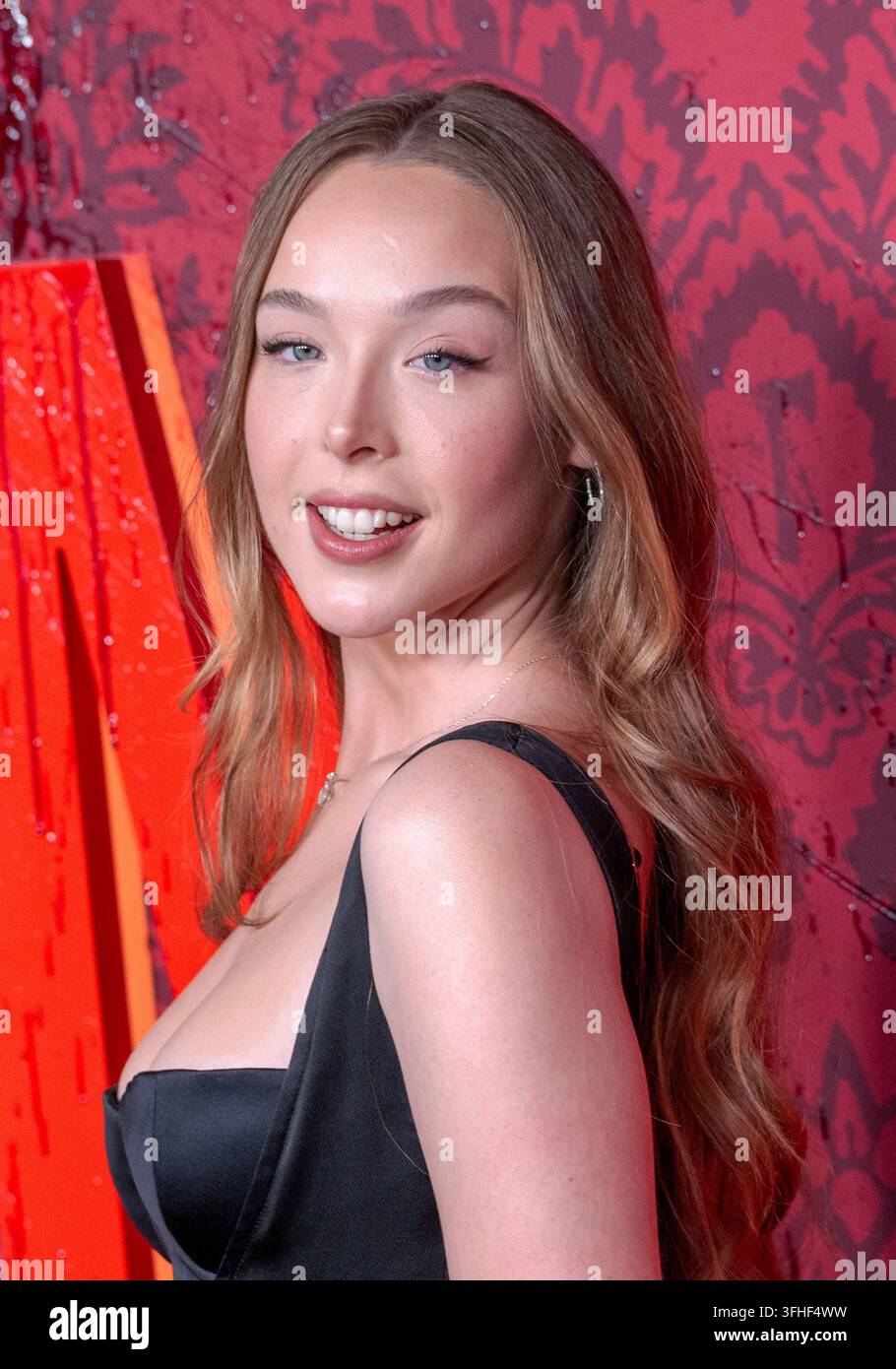 new-york-ny-september-16-ella-beatty-at-netflix-s-monster-the