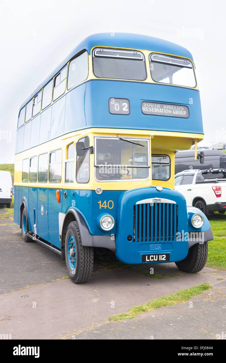 【ブリキ】ダブルデッカーバス Mobilgas Shell Levland Leyland double decker bus hi-res stock photography and images - Alamy