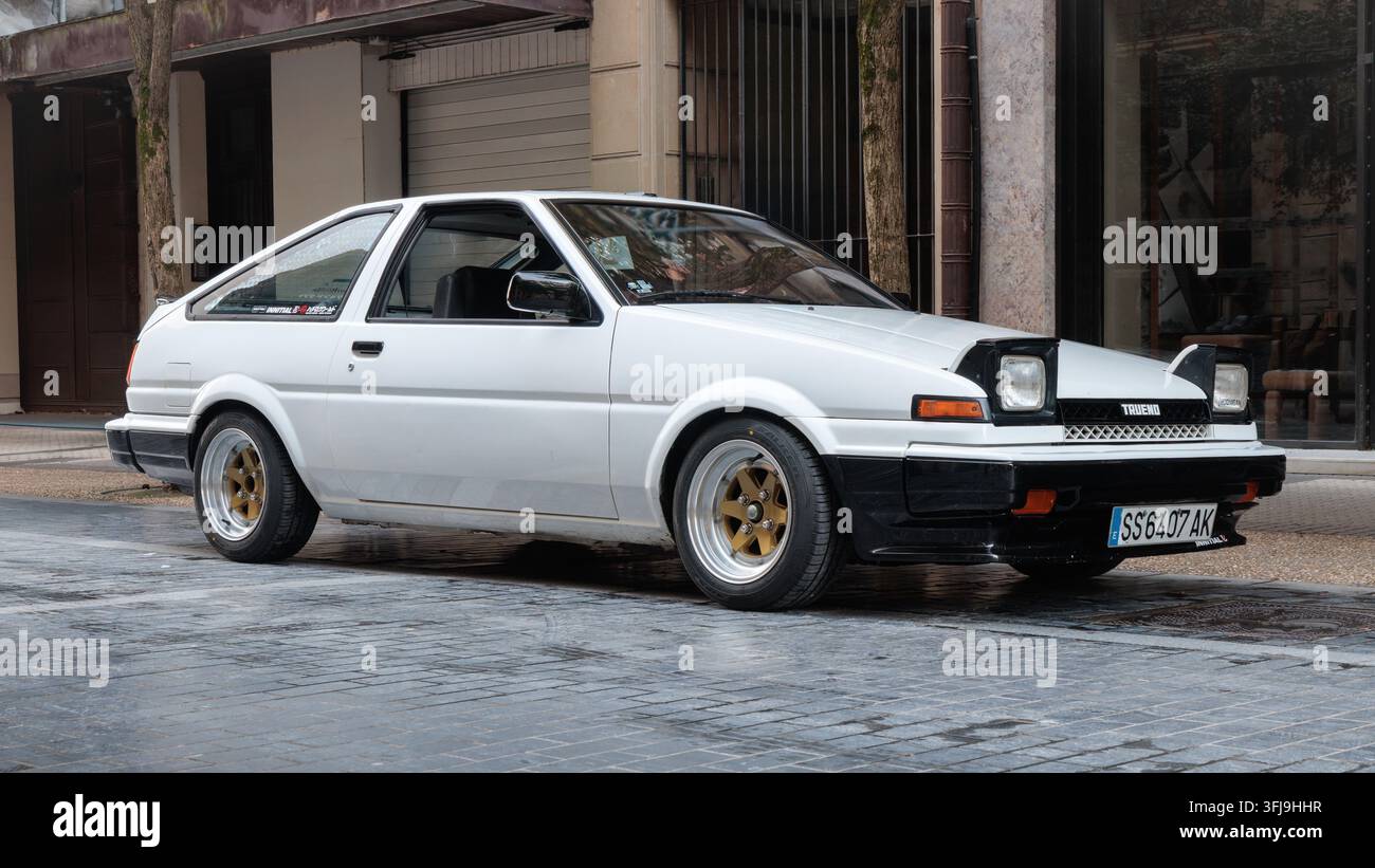 Toyota sprinter hi-res stock photography and images - Alamy