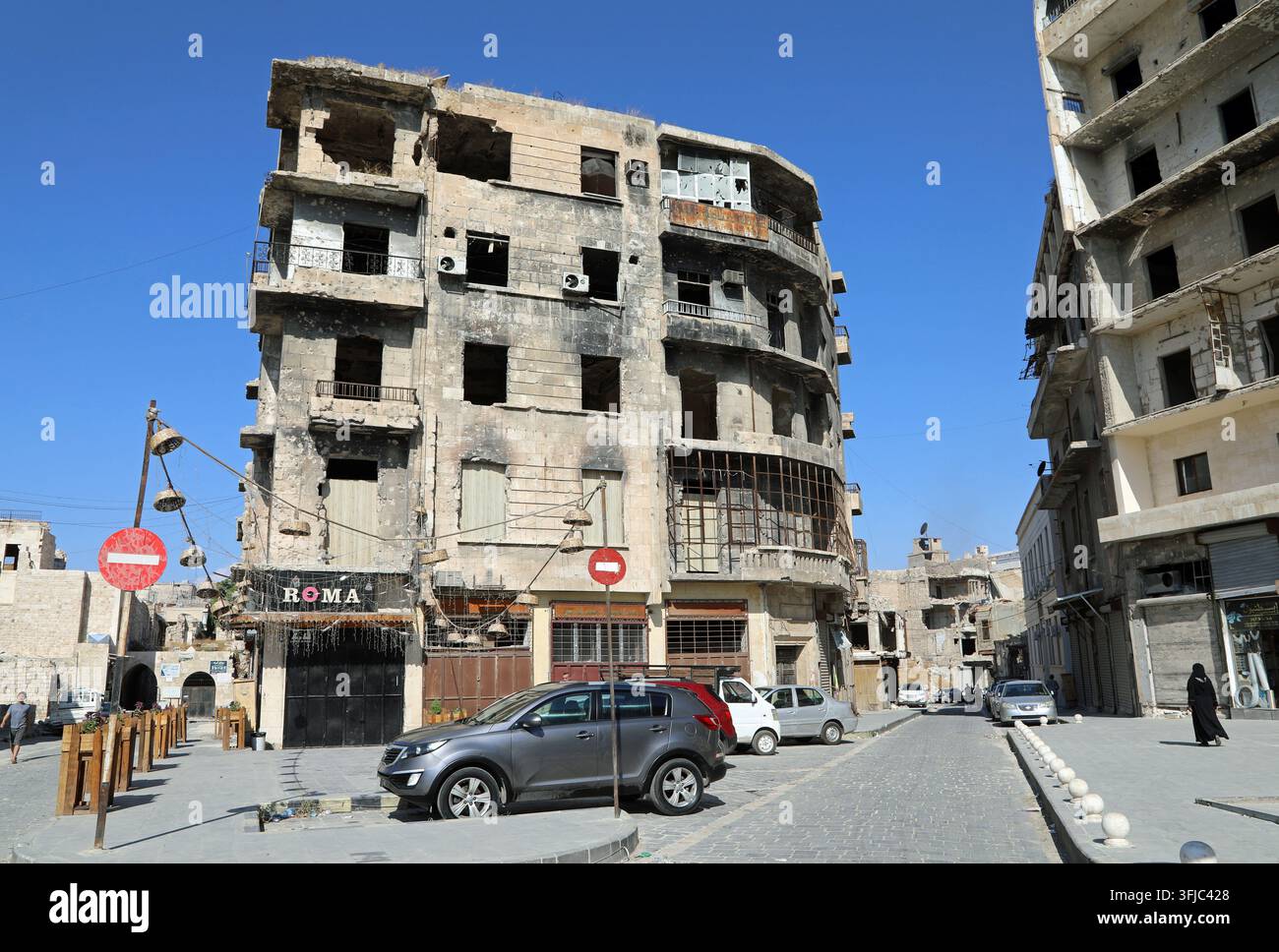 Pvc Pipe Exploded War damaged street hi-res stock photography and images - Alamy