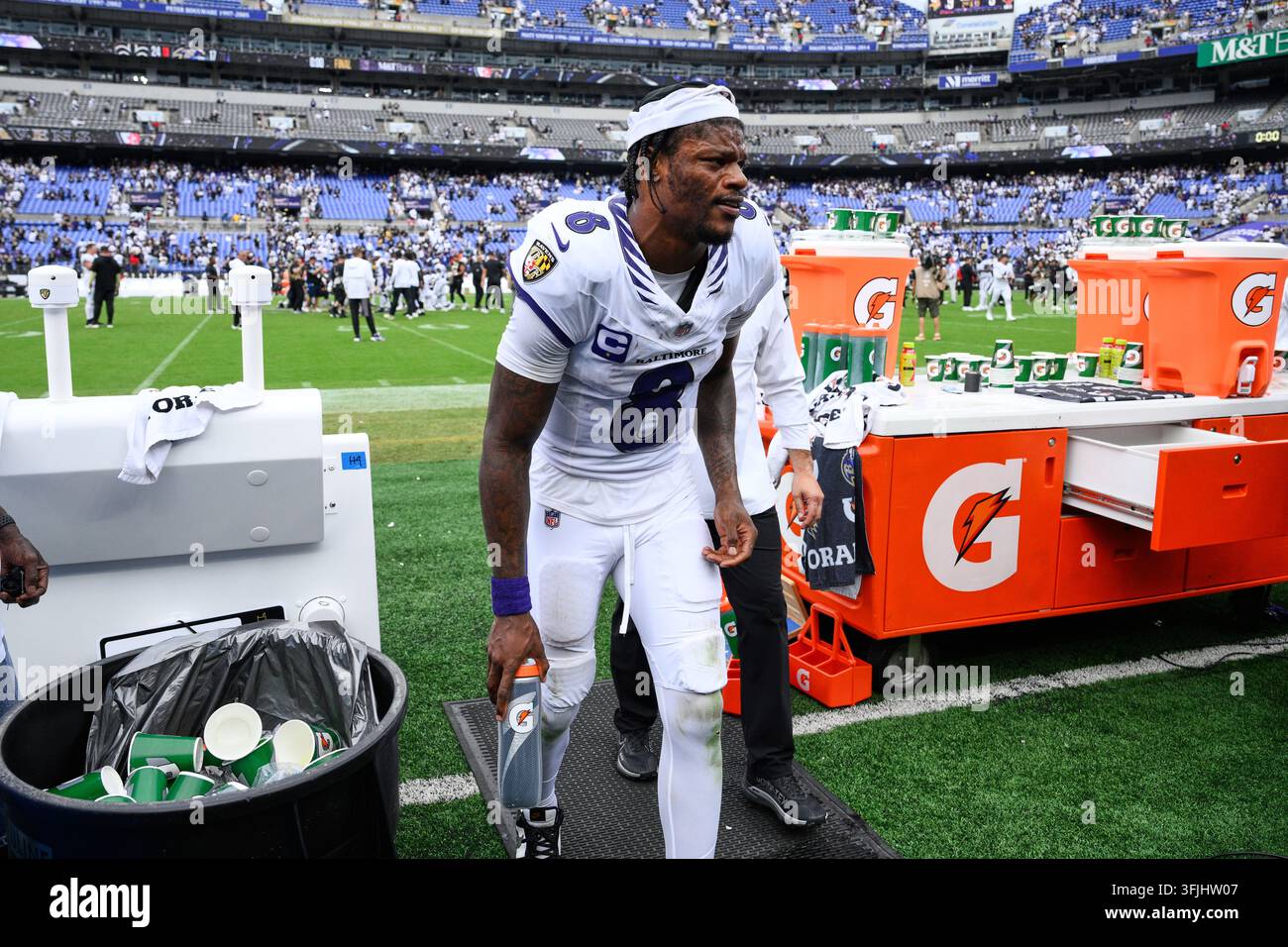 Baltimore Ravens quarterback Lamar Jackson (8) leaves the field after ...