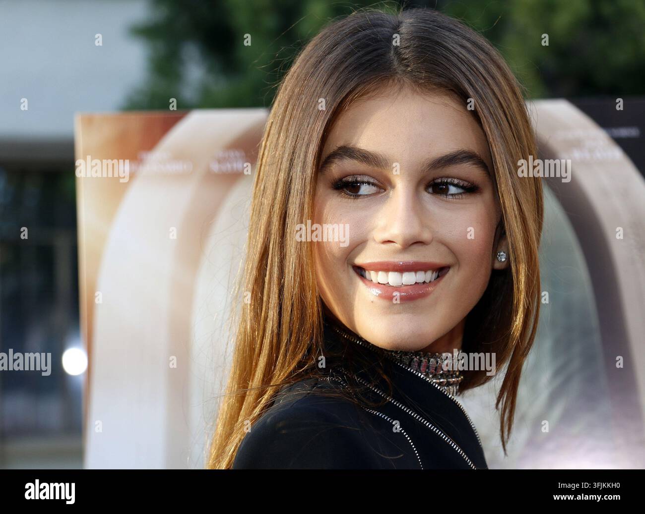 kaia-gerber-at-the-los-angeles-premiere-of-sister-cities-held-at-the