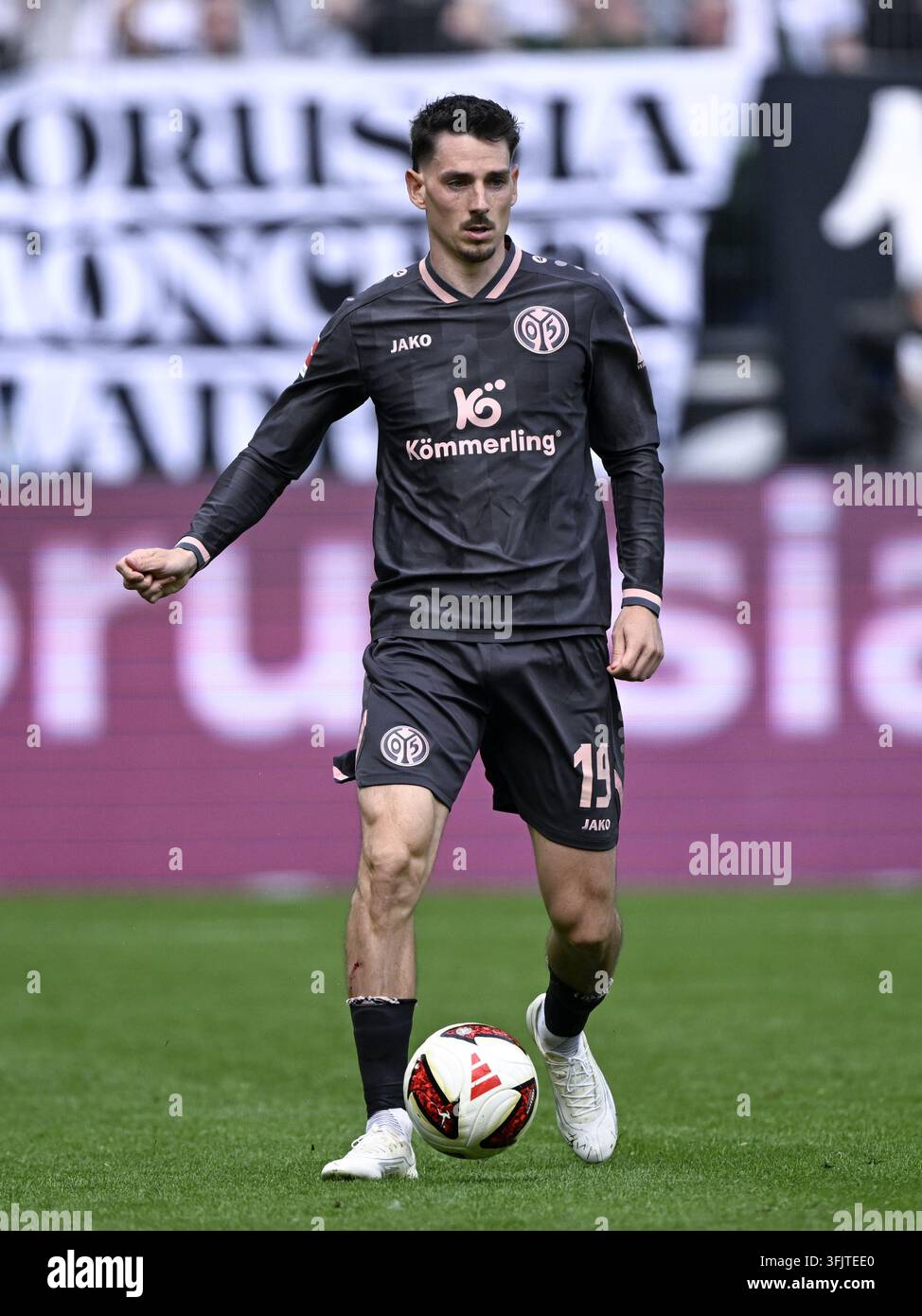 MONCHENGLADBACH - Anthony Caci of 1 FSV Mainz 05 during the Bundesliga ...
