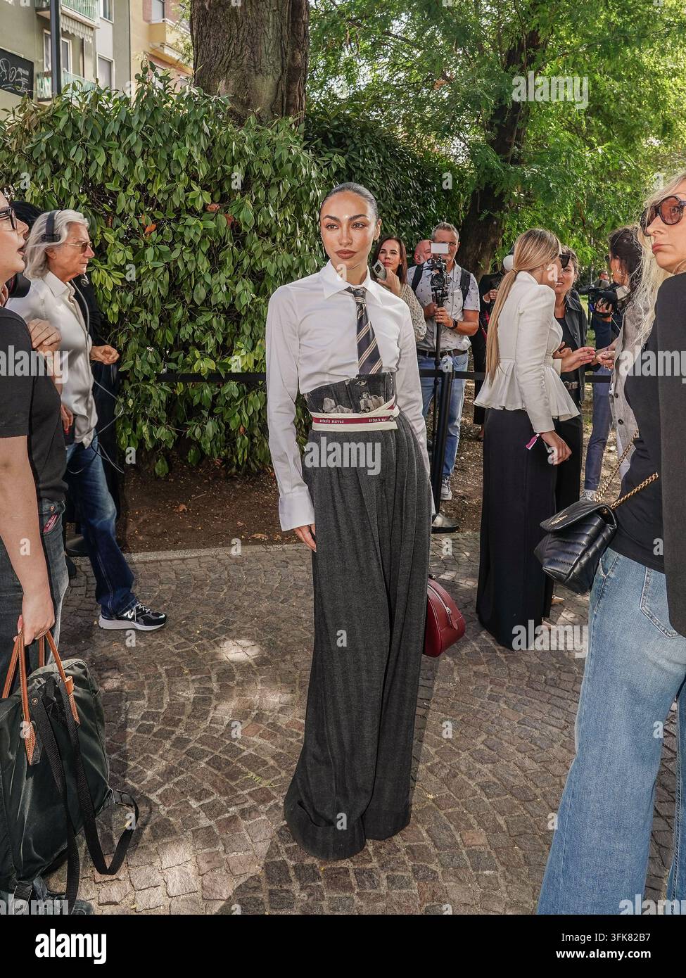 Compressed Spring Vector IPA88871994 - Milan, Milan Women's Fashion Week Spring/Summer 2027 ...