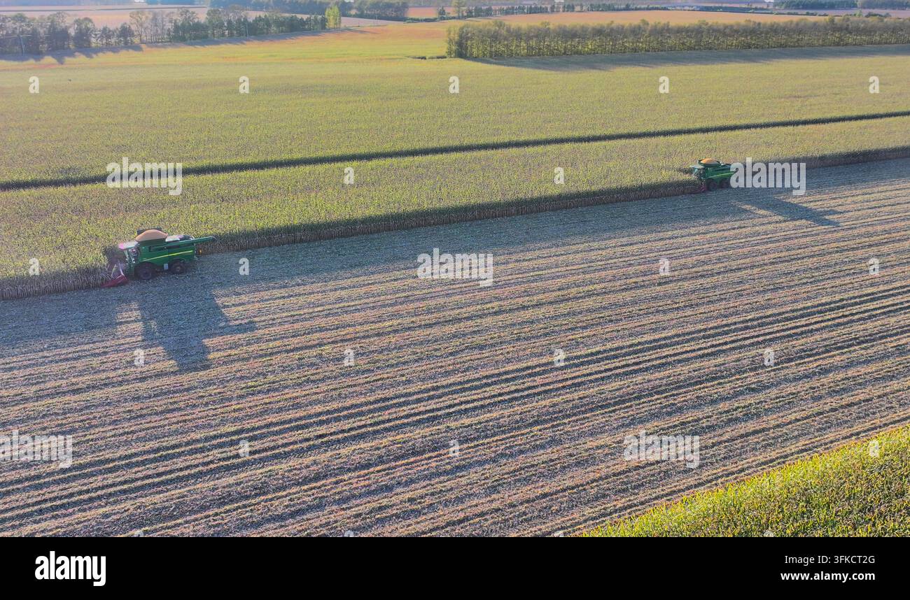 (260924) -- BEIJING, Sept. 24, 2026 (Xinhua) -- An aerial drone photo ...