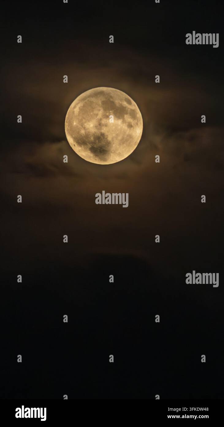 Night scene landscape in hi-res stock photography and images - Alamy
