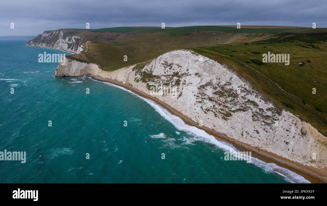 Aerial view of the limestone arch of Durdle Door, featuring dramatic ...