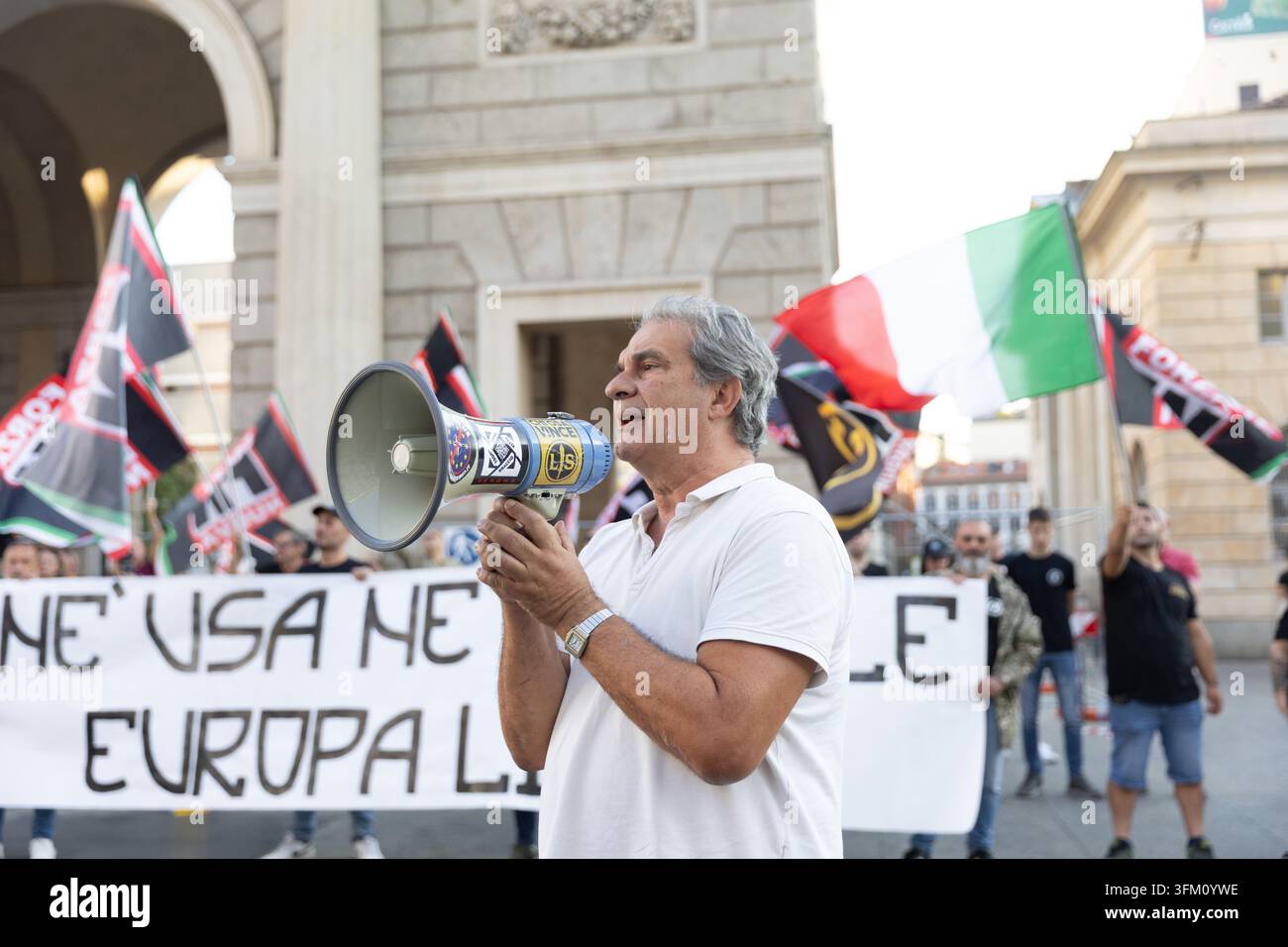 IPA89001943 - Milan, September 26, 2026, Piazza 25 Aprile, Forza Nuova ...