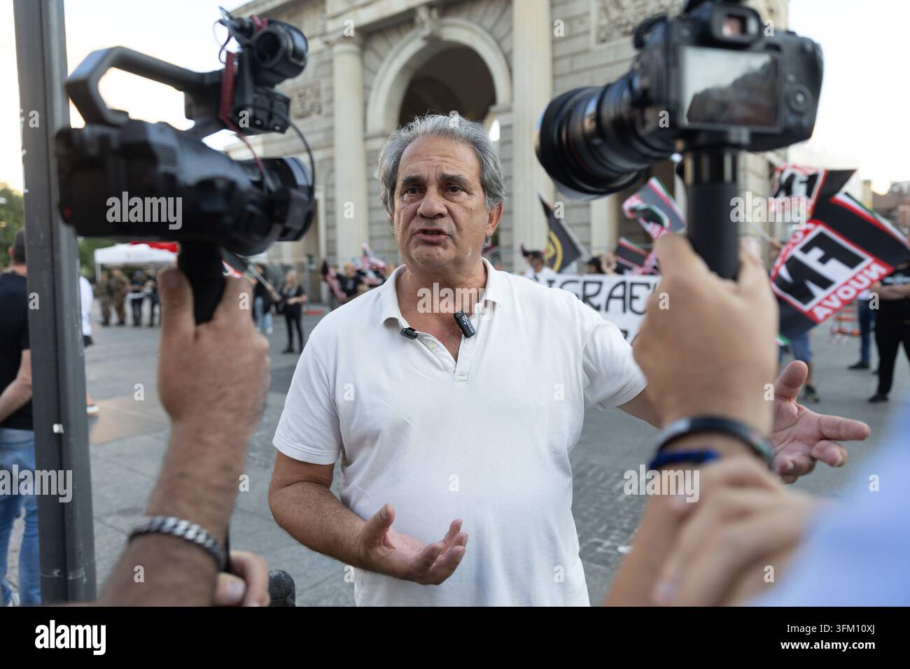 IPA89001940 - Milan, September 26, 2026, Piazza 25 Aprile: Forza Nuova ...