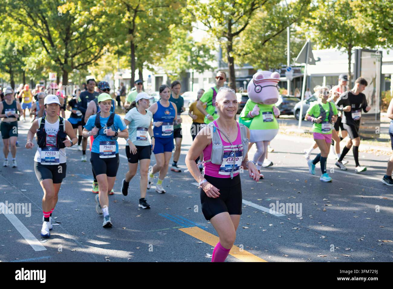 Berlin,27.09.2026, 52.BMW BERLIN-MARATHON,Impressionen vom Kilometer 31 ...