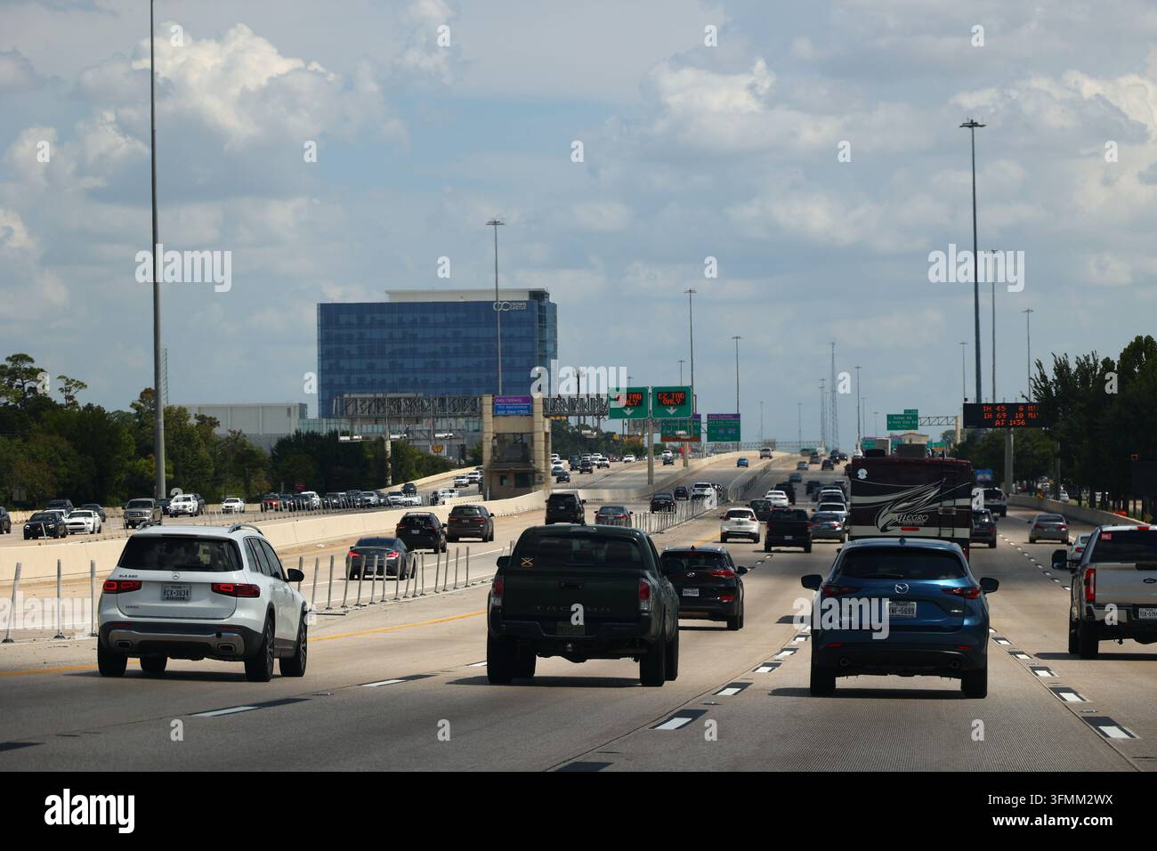 Katy, Texas, USA. 12th September, 2026. Interstate 10 (Katy Freeway ...