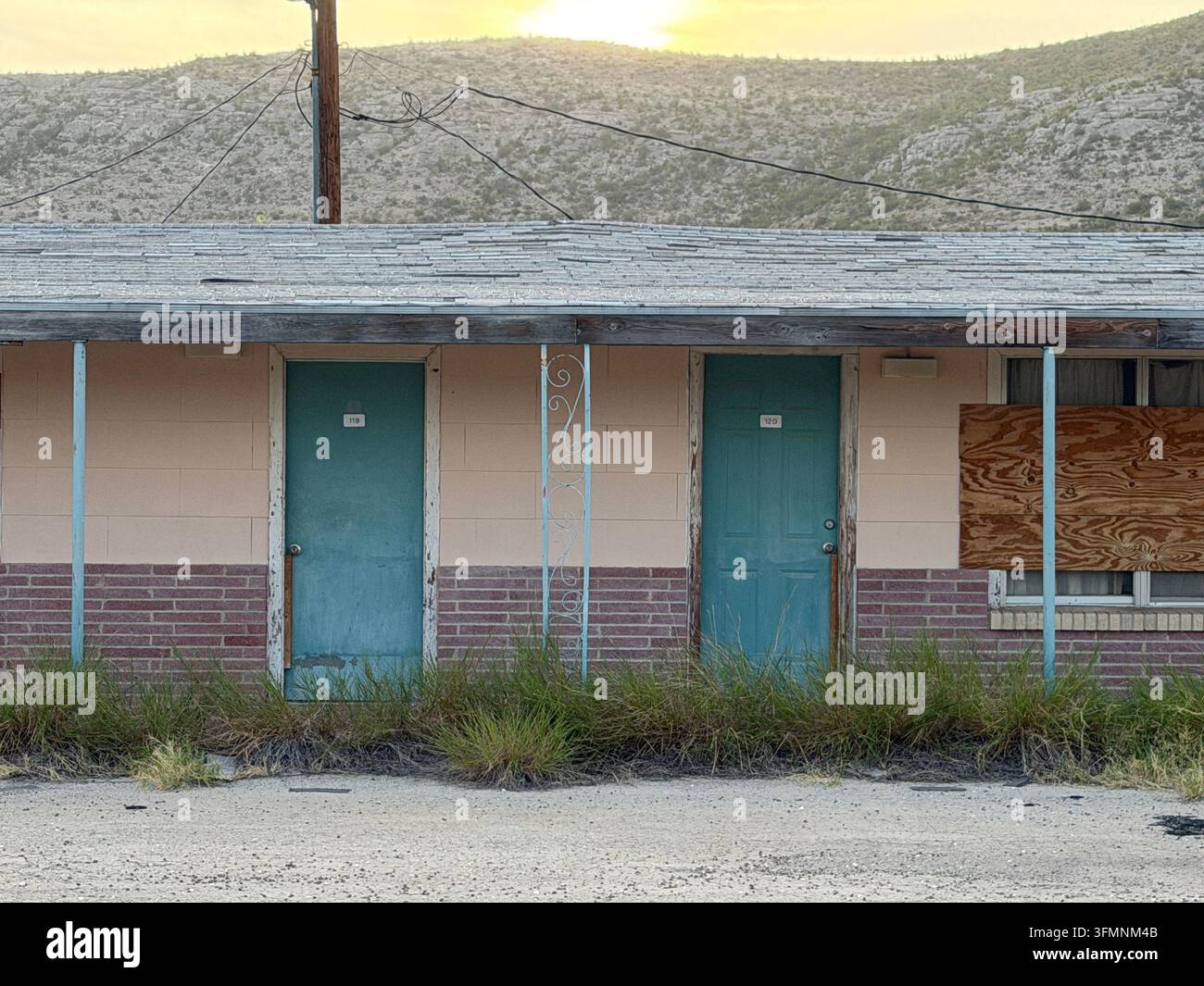 Sanderson, Terrell county, Texas, USA. 16th September, 2026. Random ...