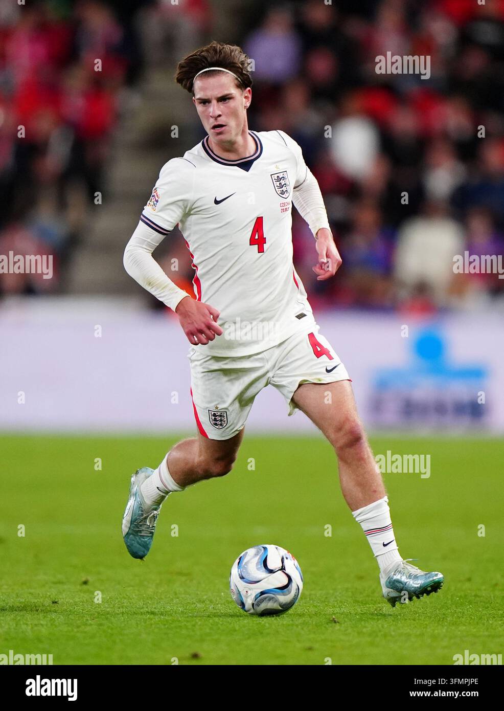 [Star's Name] Retires After England's 7-0 Croatia Defeat