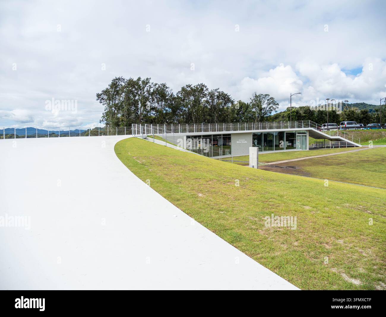 Lawn scene 2026 hi-res stock photography and images - Alamy