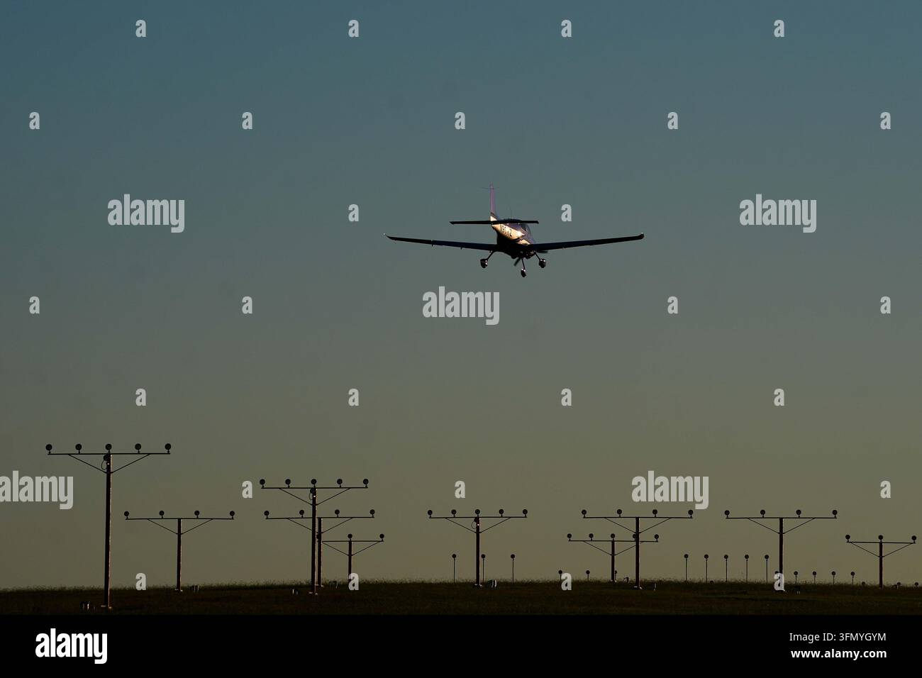 A plane makes its final approach to land at McGhee Tyson Airport ...