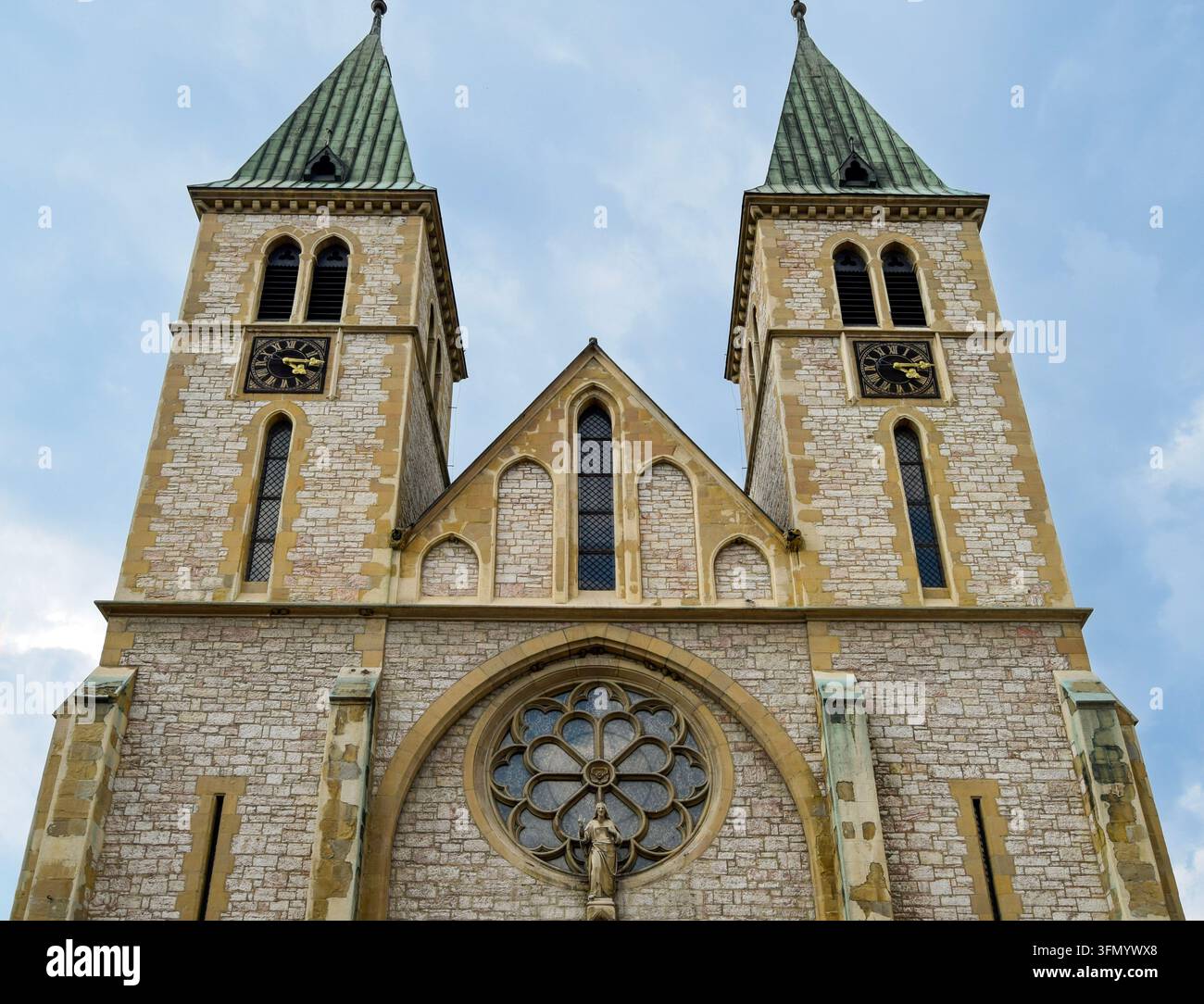 Square Gothic Window Twin towers faces hi-res stock photography and images - Alamy
