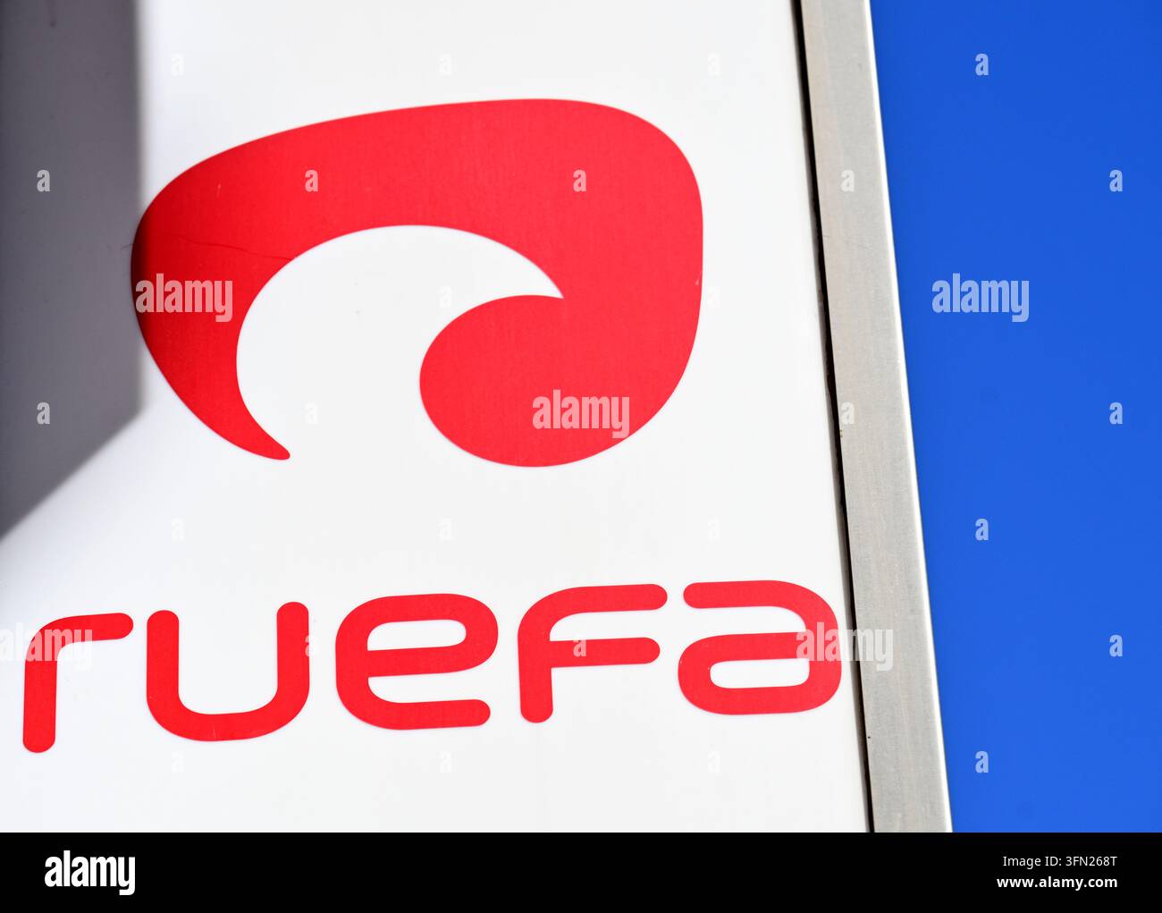 THEME PICTURE - Illustration on the topic of Tour operator Ruefa: The ...