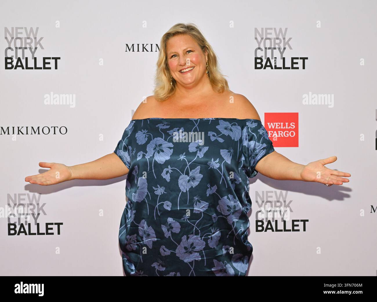 Bridget Everett attends the New York City Ballet Fall Fashion Gala at ...