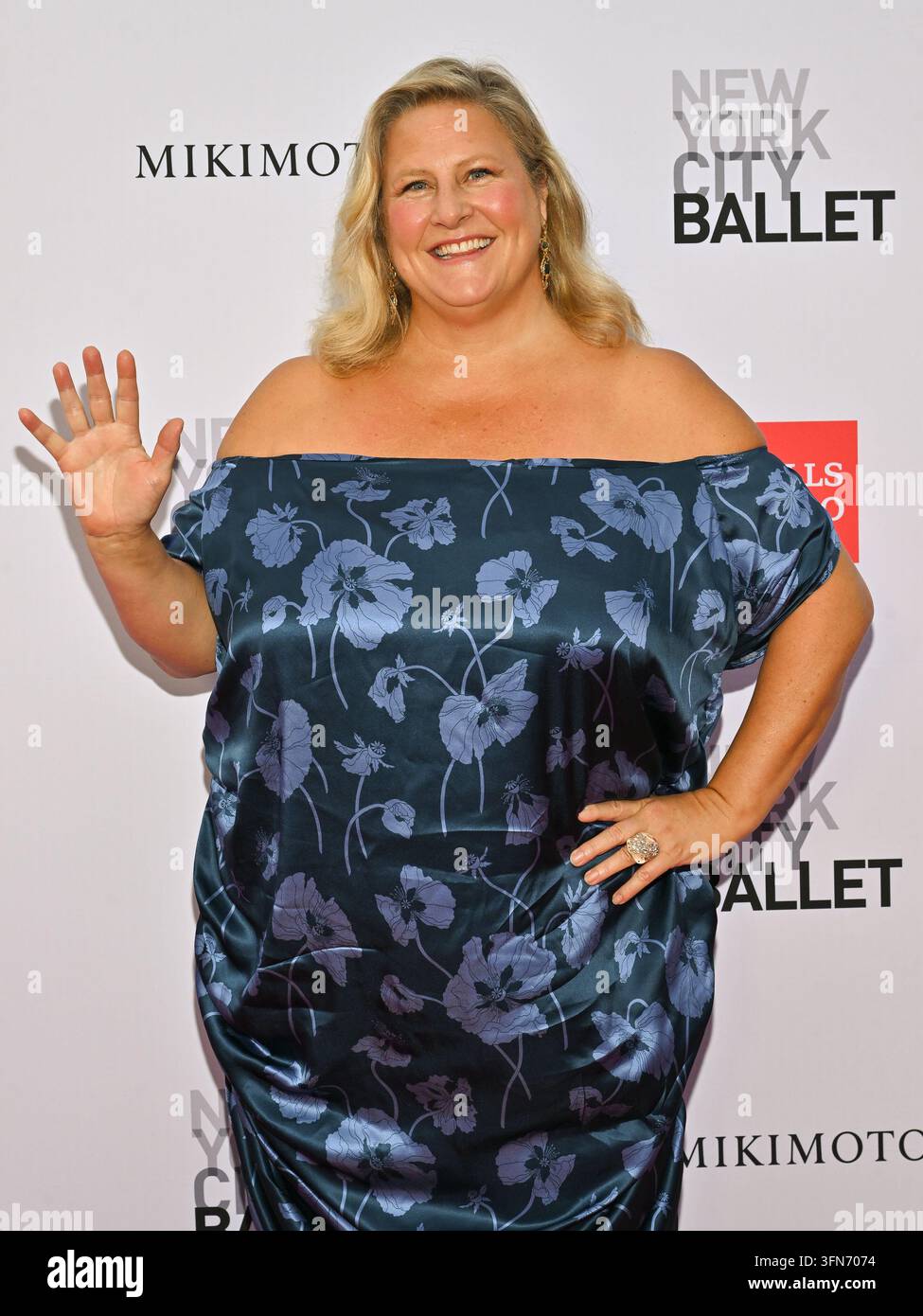 Bridget Everett attends the New York City Ballet Fall Fashion Gala at ...