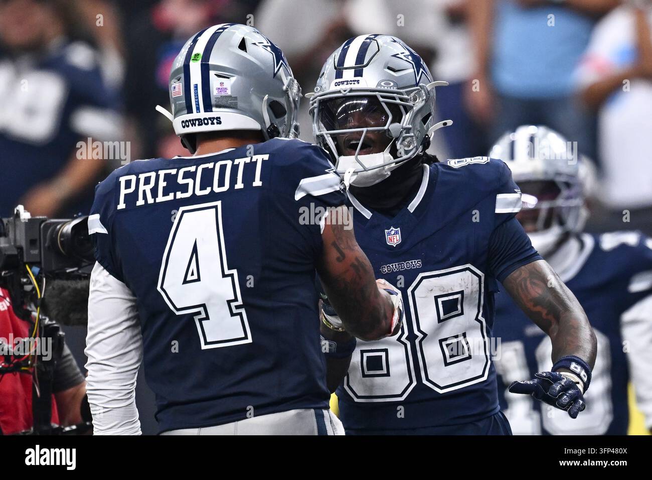 Dallas Cowboys wide receiver Ceedee Lamb (88) celebrates with ...