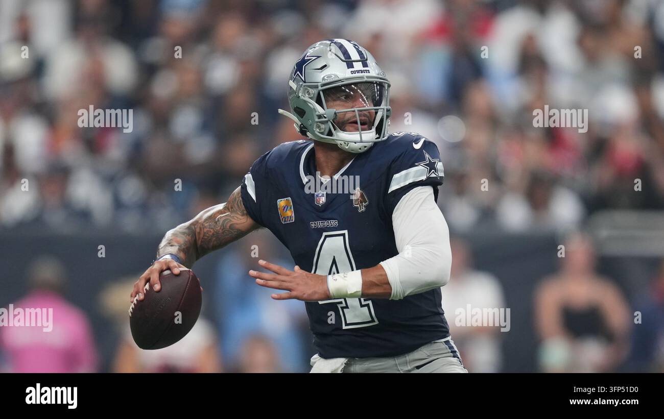 Dallas Cowboys quarterback Dak Prescott (4) plays against the Houston ...