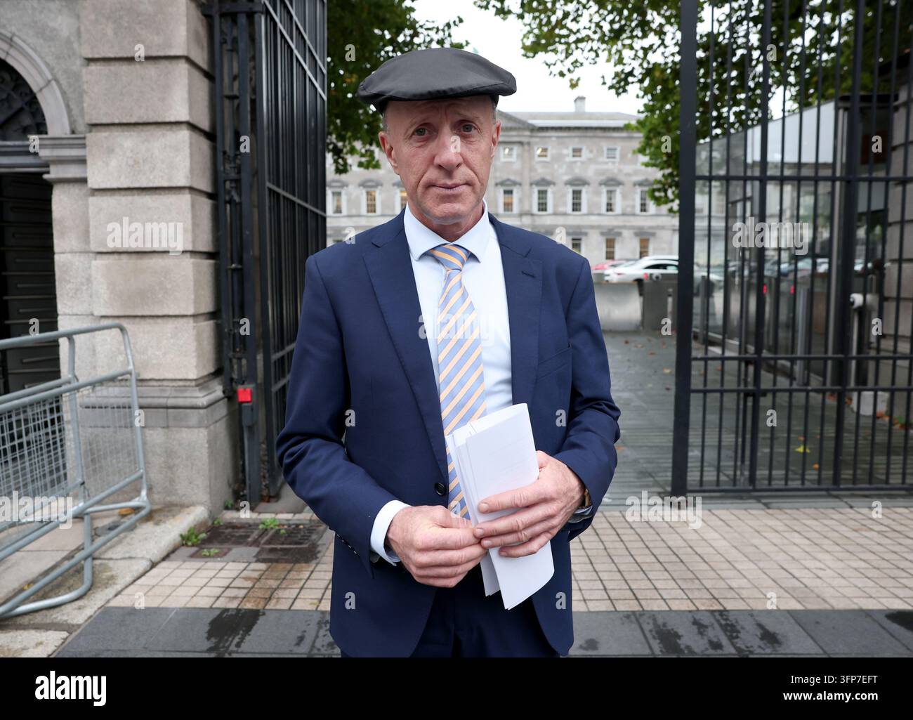 Healy Rae Independent TD Michael Healy-Rae outside Government Buildings, Dublin ...