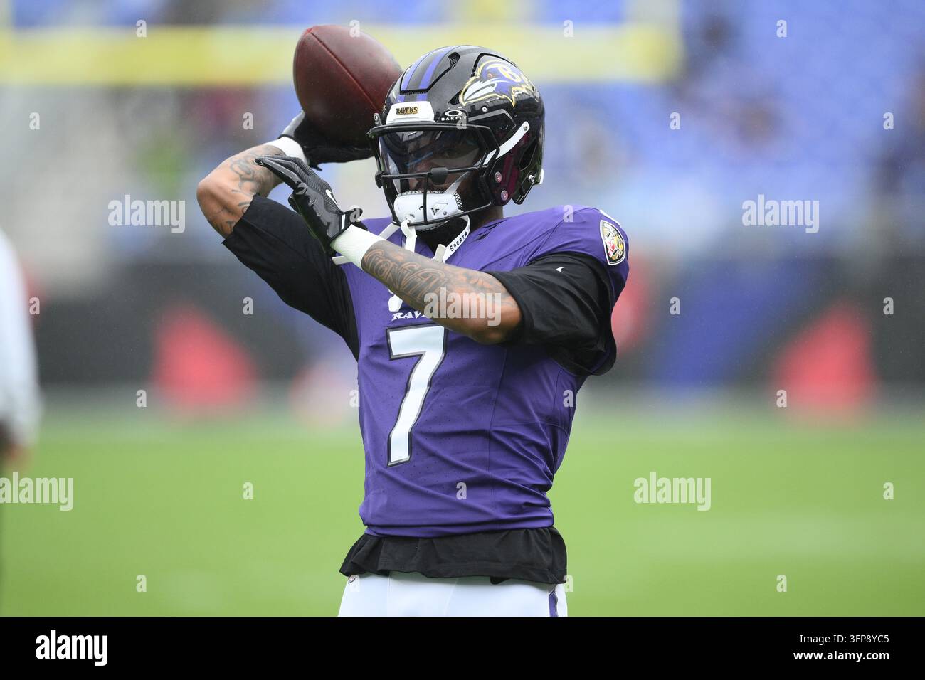 Baltimore Ravens wide receiver Rashod Bateman (7) works out before an ...