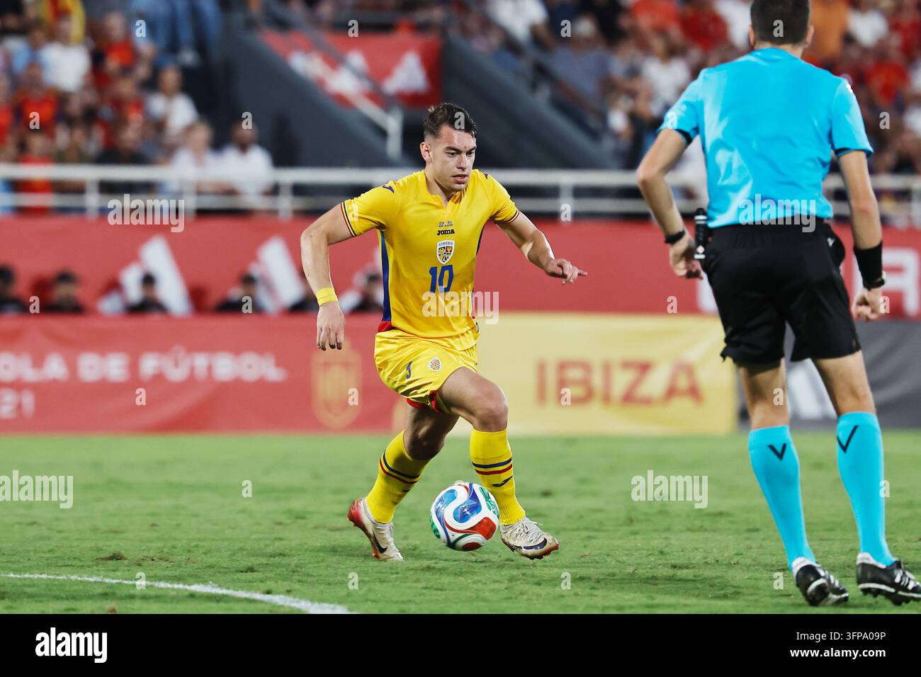 Rou File Eduard Radaslavescu (ROU), OCTOBER 6, 2026 - Football / Soccer : UEFA ...