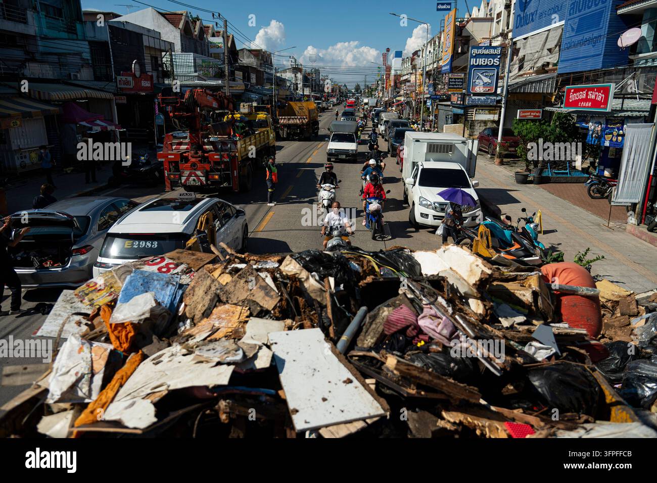 Recedad Waste piles up after Bangkok floods BANGKOK, THAILAND OCTOBER 7, 2026 ...