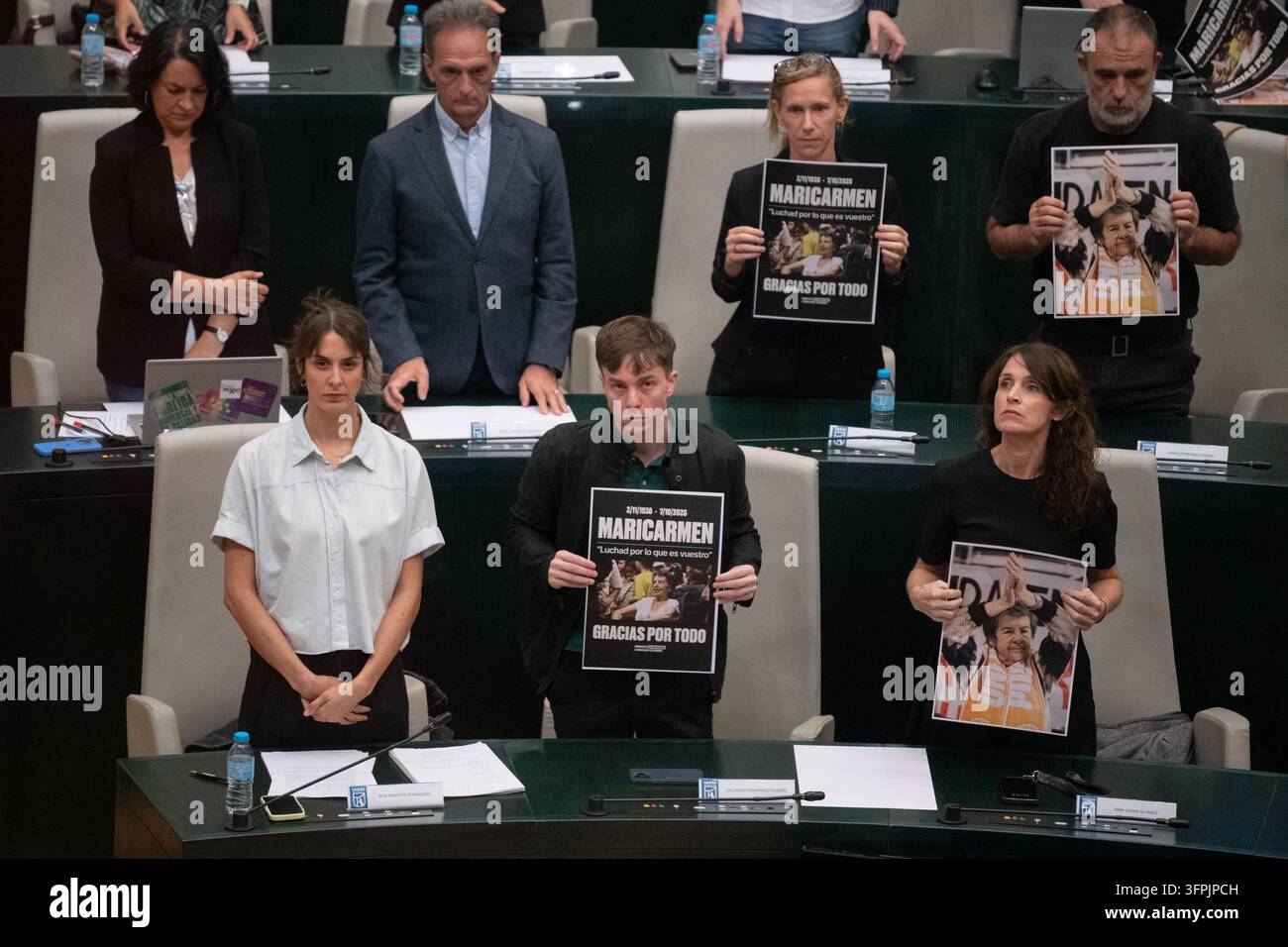 Light Plot Software Más Madrid's spokesperson on the City Council, Rita Maestre (left), and ...