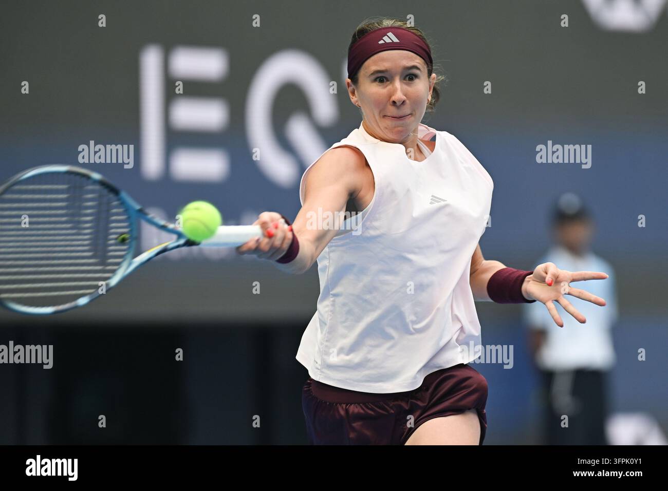 Nikola Bartůňková defeats Karolína Muchová to reach China Open semifinals Nikola Bartůňková defeats Karolína Muchová to reach China Open semifinals