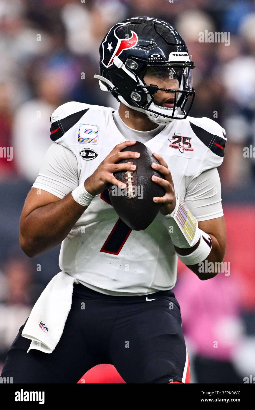 Houston Texans quarterback C.J. Stroud (7) looks to pass the ball ...