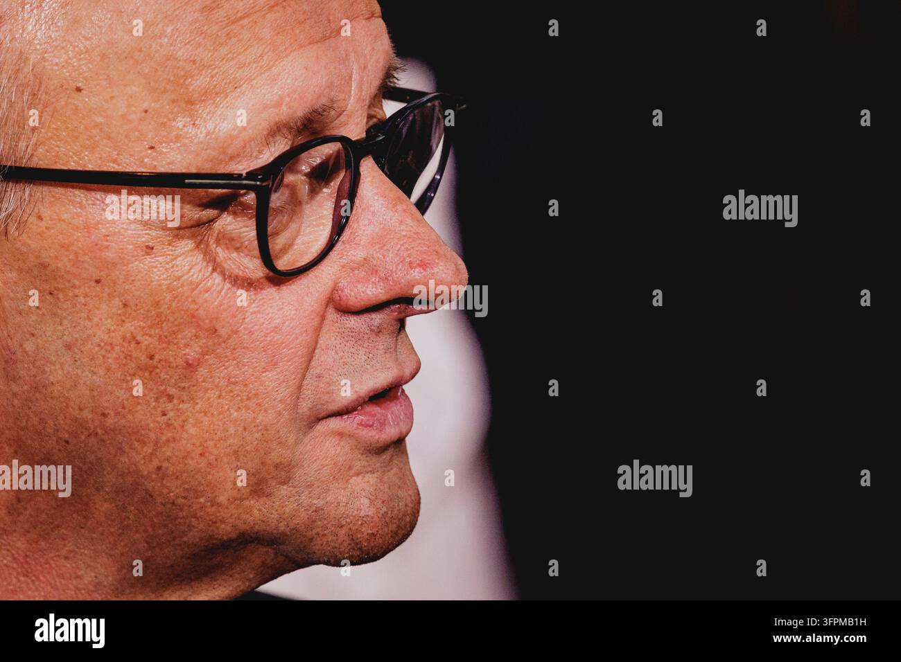Friedrich Merz (CDU), Chancellor, photographed during a press statement ...