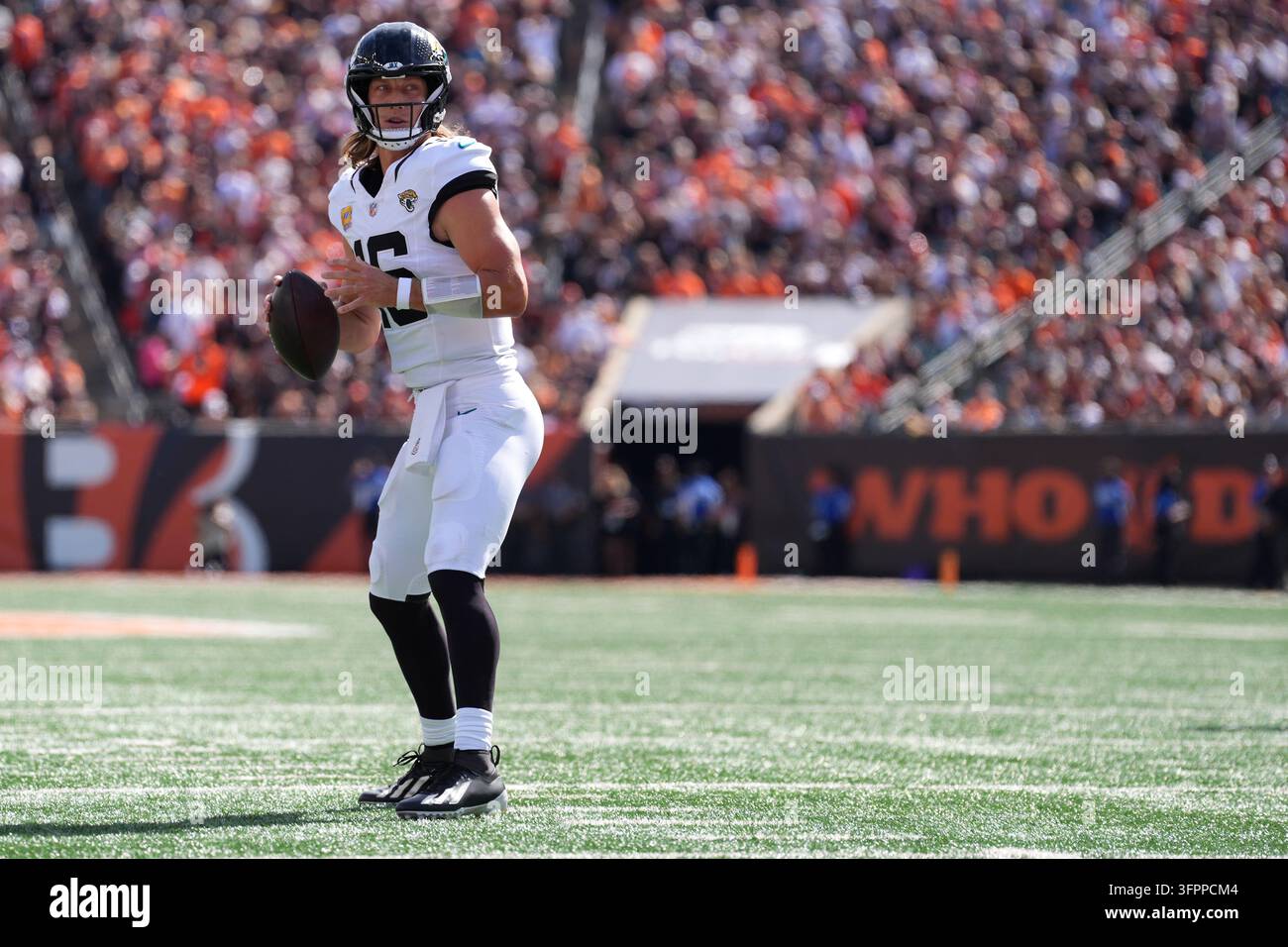 Jacksonville Jaguars quarterback Trevor Lawrence (16) throws during an ...