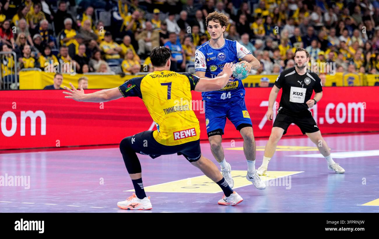 Se Rnl File v.li.: Robert Timmermeister (RNL, 7), Stephan Seitz (ThSV, 44 ...