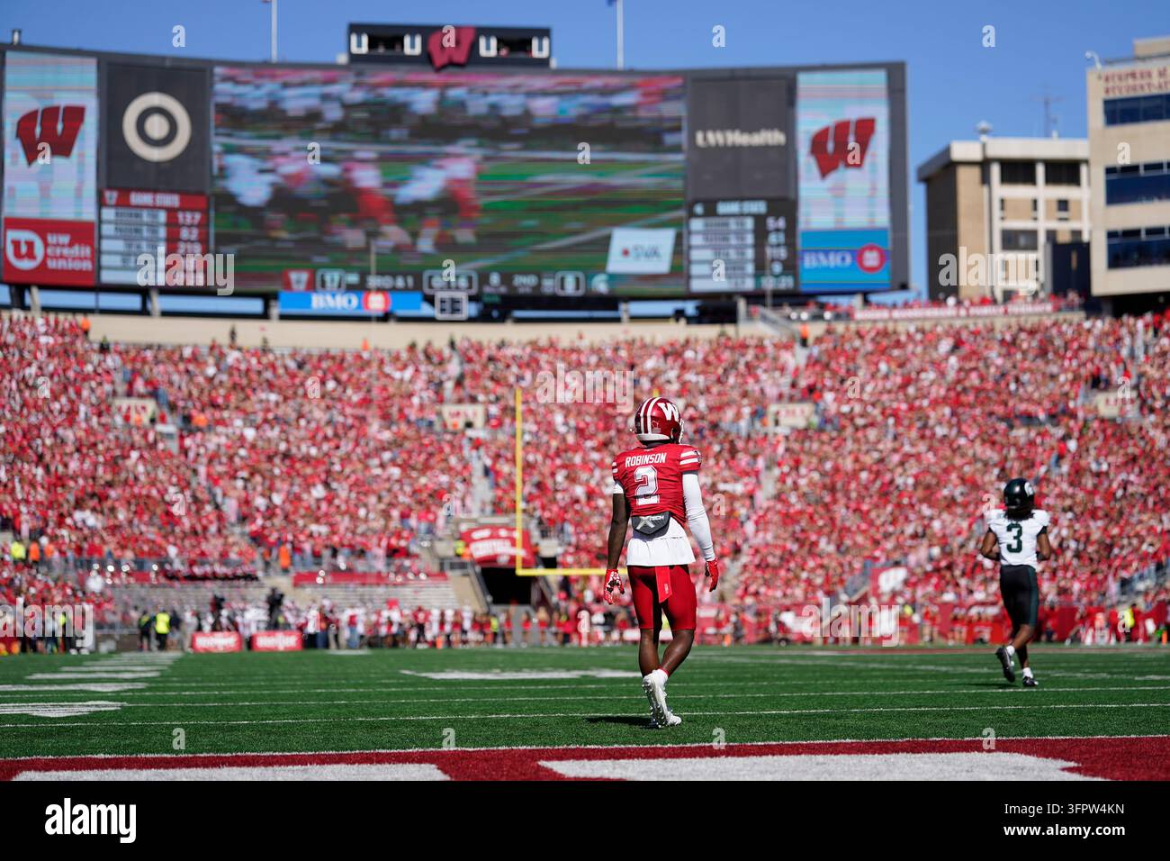 Wisconsin's Javan Robinson looks on during an NCAA college football ...