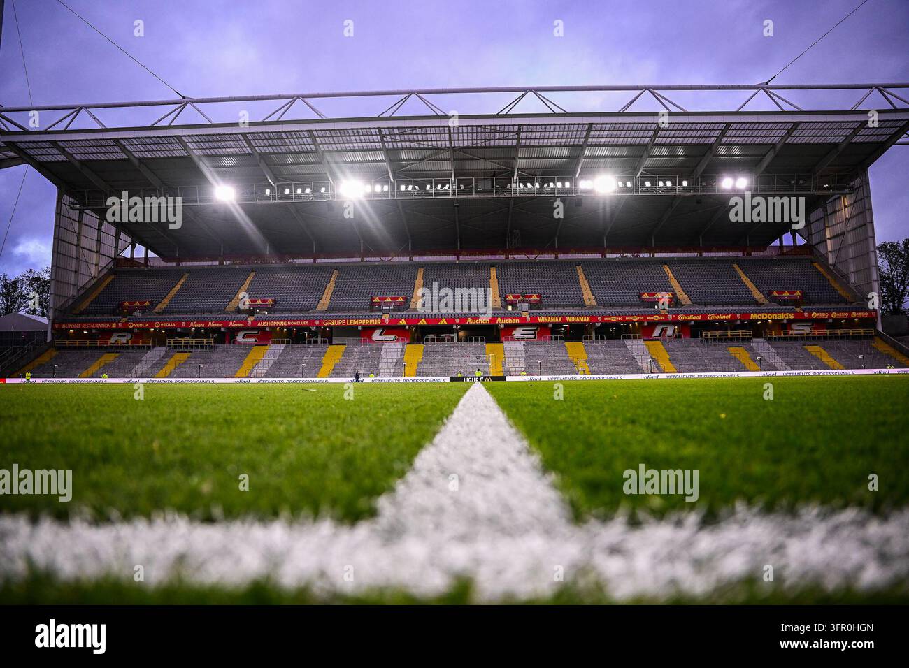 Illustration general view of Stade Bollaert-Delelis prior Ligue 1 ...