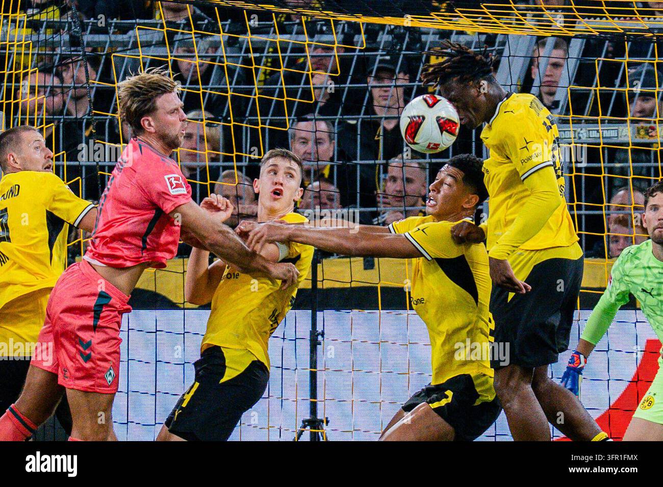 1. Bundesliga [Bundesliga], Matchday 5, Borussia Dortmund vs. Werder ...