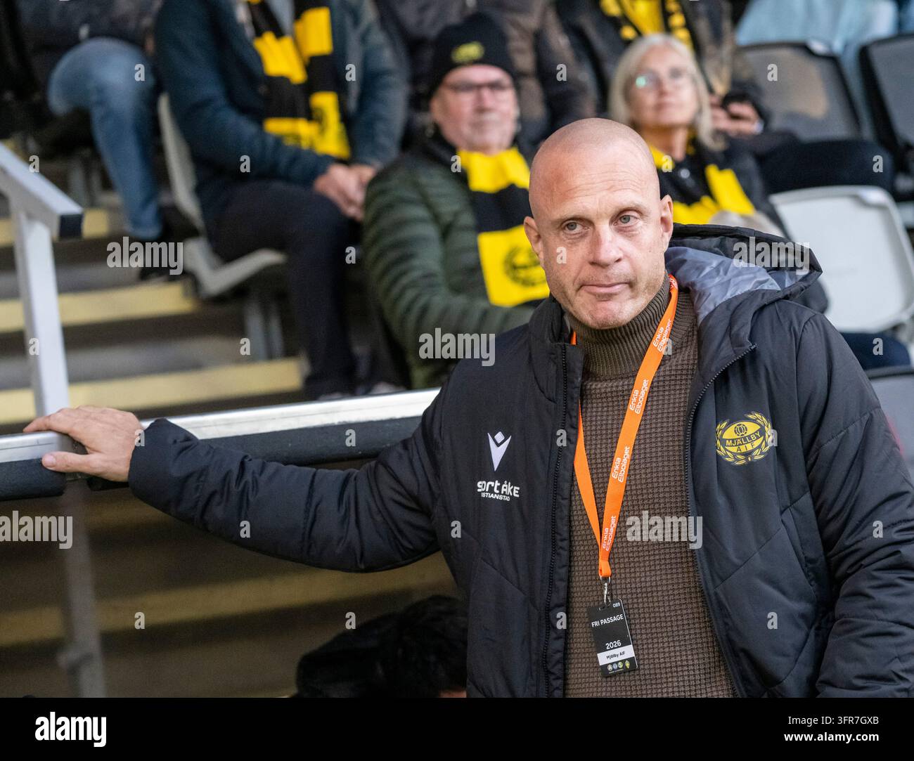 Text For Pac Code HÄLLEVIK 2026-10-10Mjällby AIF's coach Andreas Brännström during ...