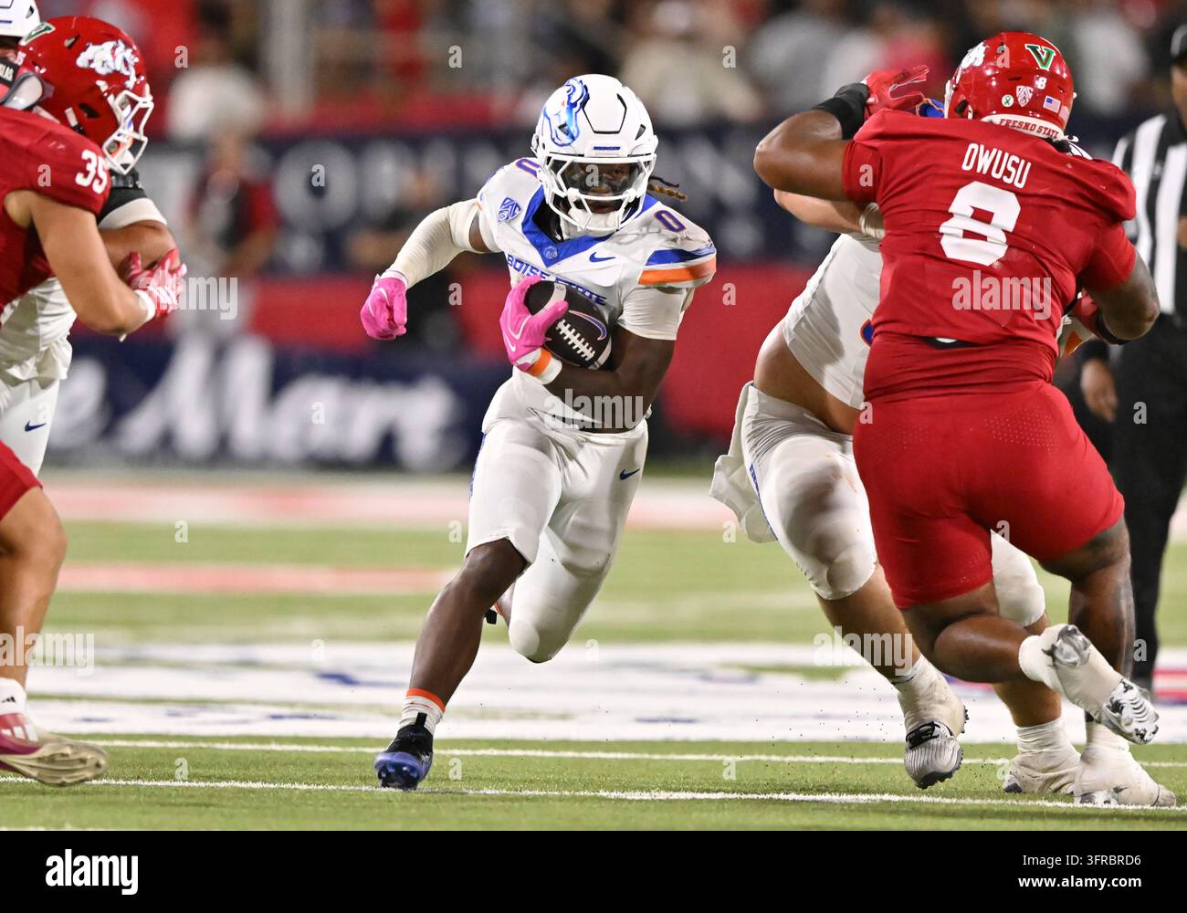 FRENSO, CA - OCTOBER 10: Boise State Broncos running back Dylan Riley ...