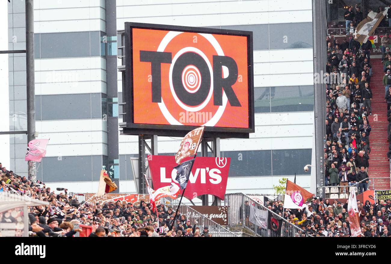 Feature, Tor [goal], Scoreboard Hamburg, October 11, 2026, Football, 2 ...