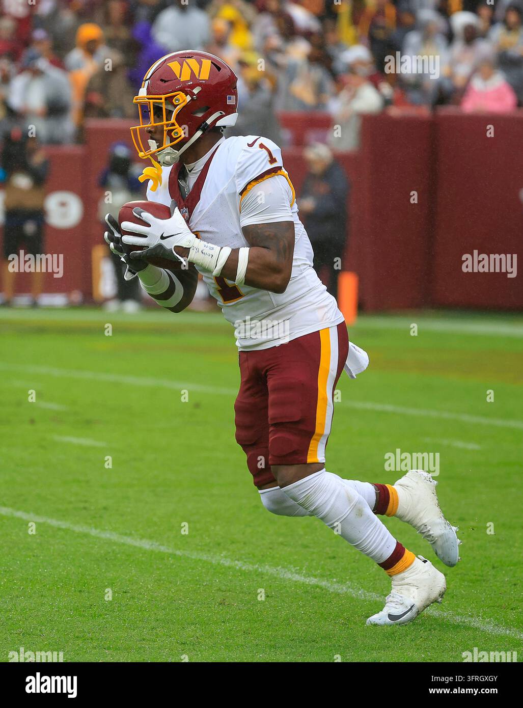 Commanders Vector October 11, 2026: Washington Commanders RB #1 Rachaad White runs with ...