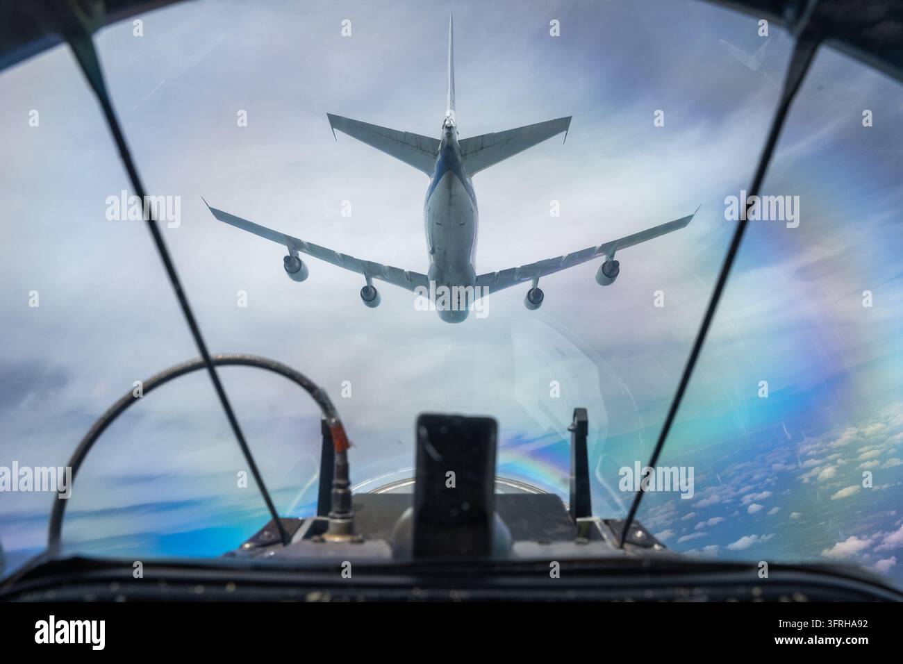Militarynews hi-res stock photography and images - Alamy
