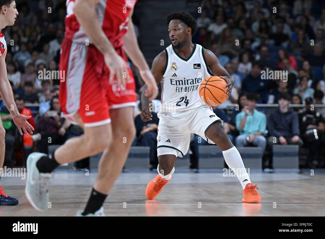Andrés Feliz Leads Real Madrid Past ASVEL with 26 Points in EuroLeague Andrés Feliz Leads Real Madrid Past ASVEL with 26 Points in EuroLeague
