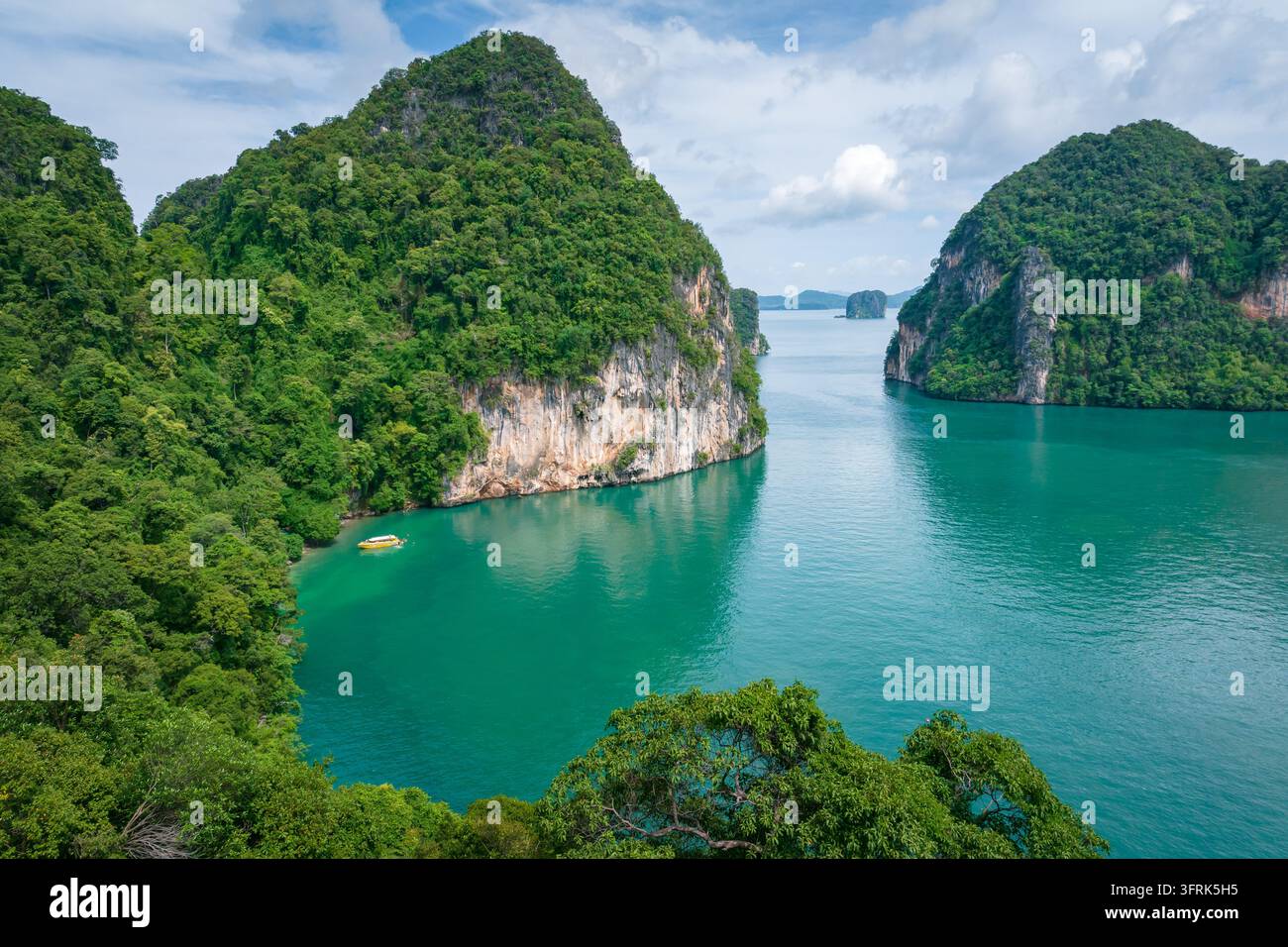 Air View Software Aerial view of the tropical Hong Islands group, Krabi, Thailand Stock ...
