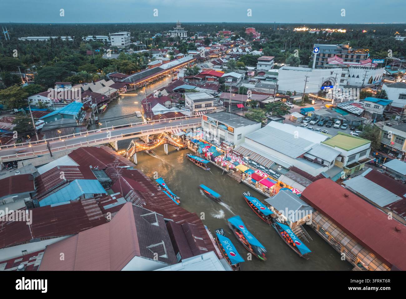 Air View Software Aerial view of Amphawa Floating Market, Thailand Stock Photo - Alamy