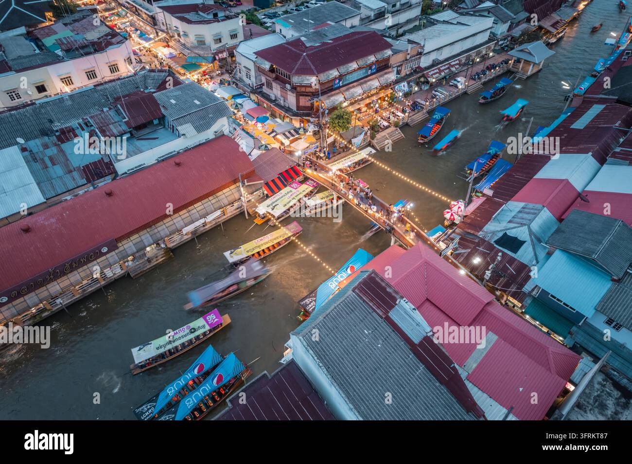 Air View Software Aerial view of Amphawa Floating Market, Thailand Stock Photo - Alamy