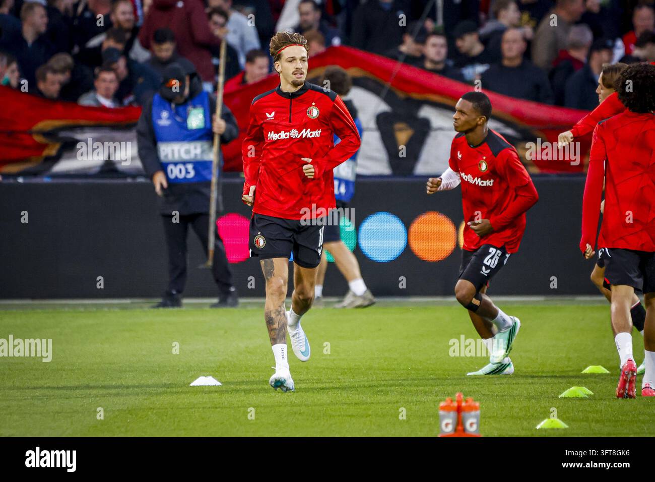 ROTTERDAM - Luciano Valente of Feyenoord warms up ahead of the UEFA ...