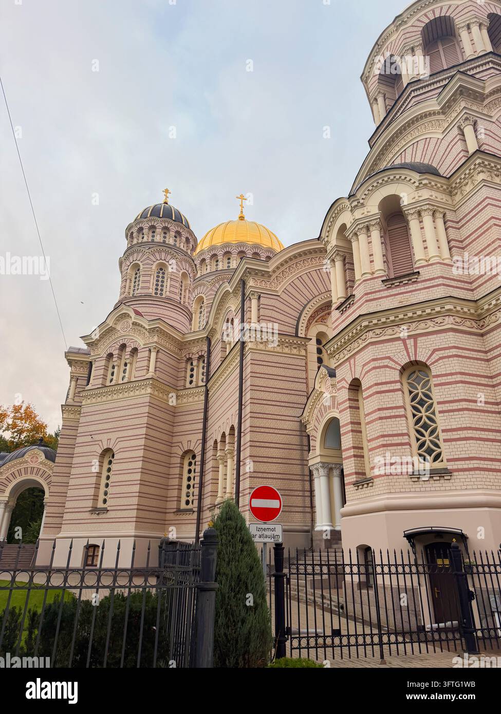 October 15 2026 hi-res stock photography and images - Alamy
