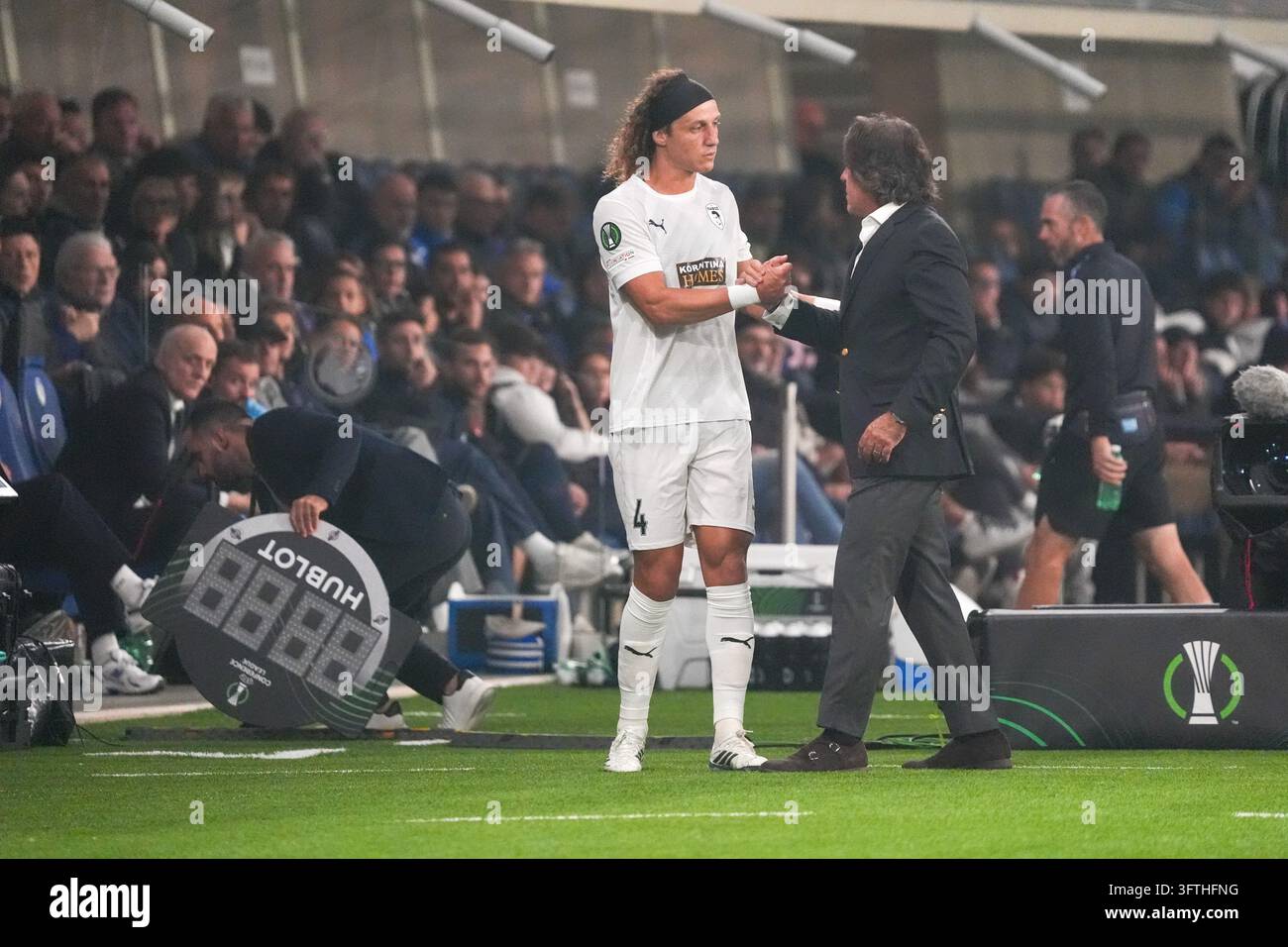 New Balance Arena Bergamo - 15/10/2026: David Luiz, Ricardo Sa Pinto ...